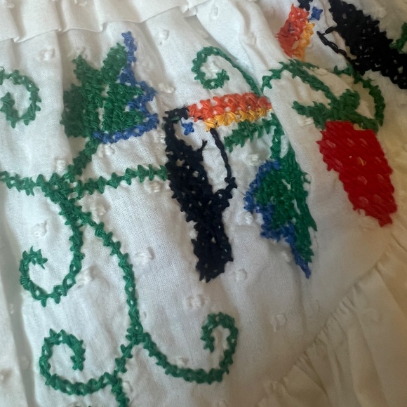 NWT FARM RIO Off-White Mini Skirt - Size Small - Picture 4 of 5